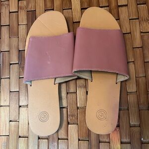 UO Pink sandals